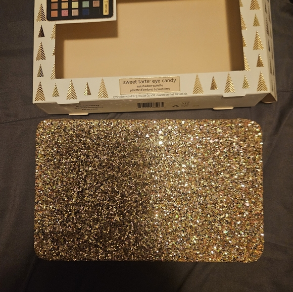 💚 2 For 30 💚 TARTE - Sweet Tarte Eye Candy Eyeshadow Palette (with mascara) - Picture 4 of 8
